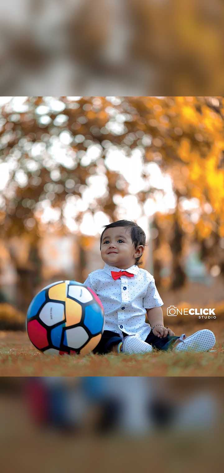 One Click Studio Pose Image