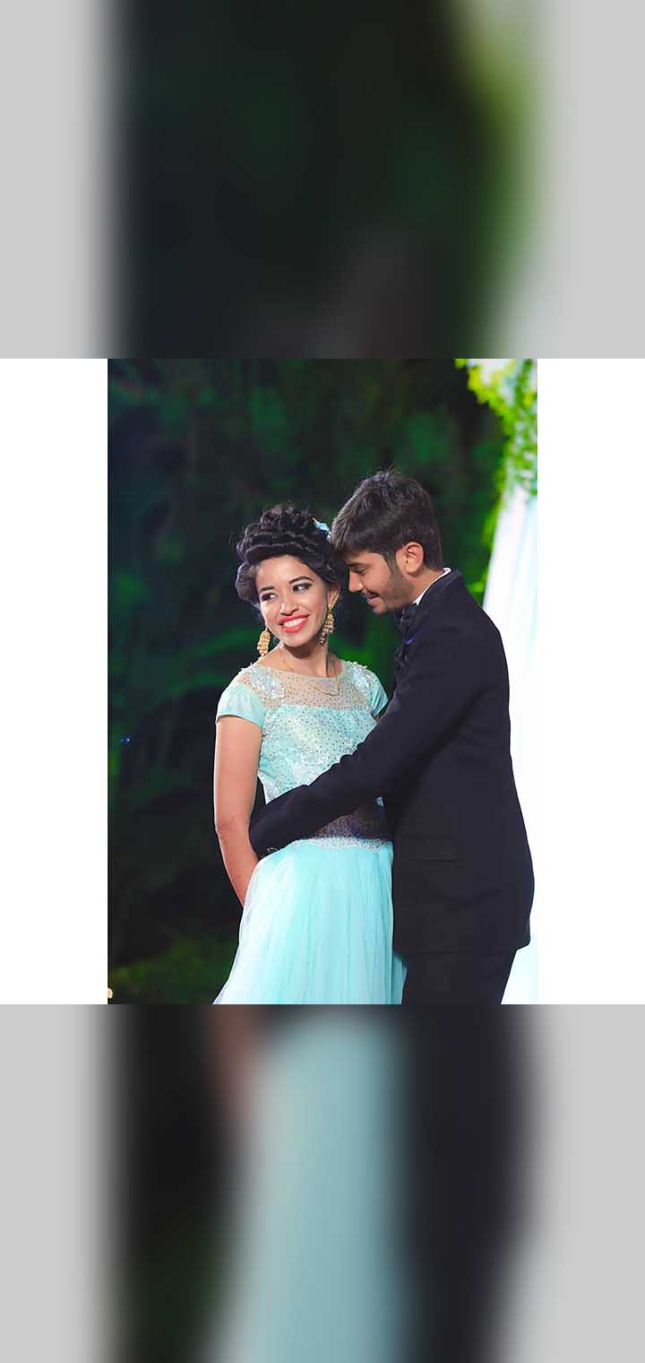 One Click Studio Pose Image