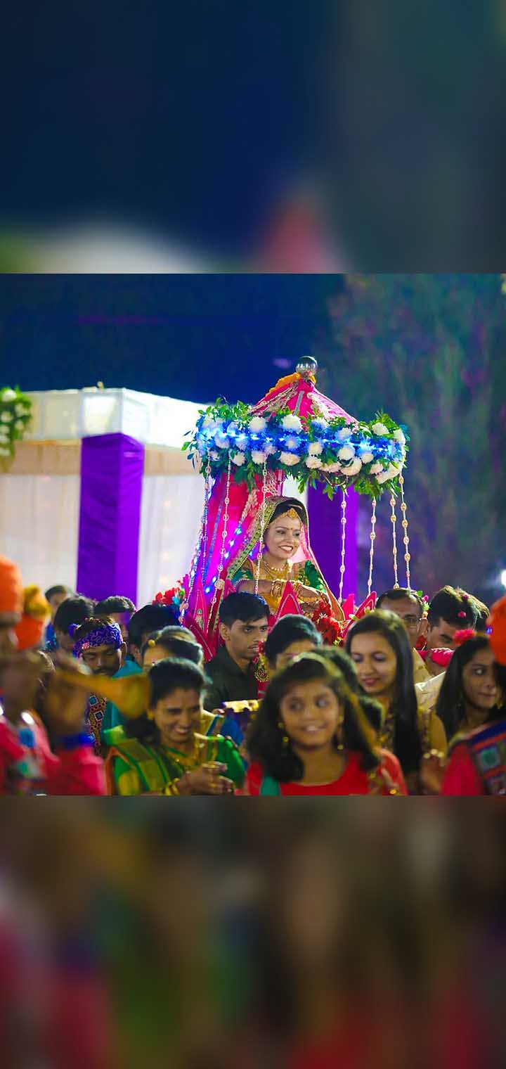 One Click Studio Pose Image