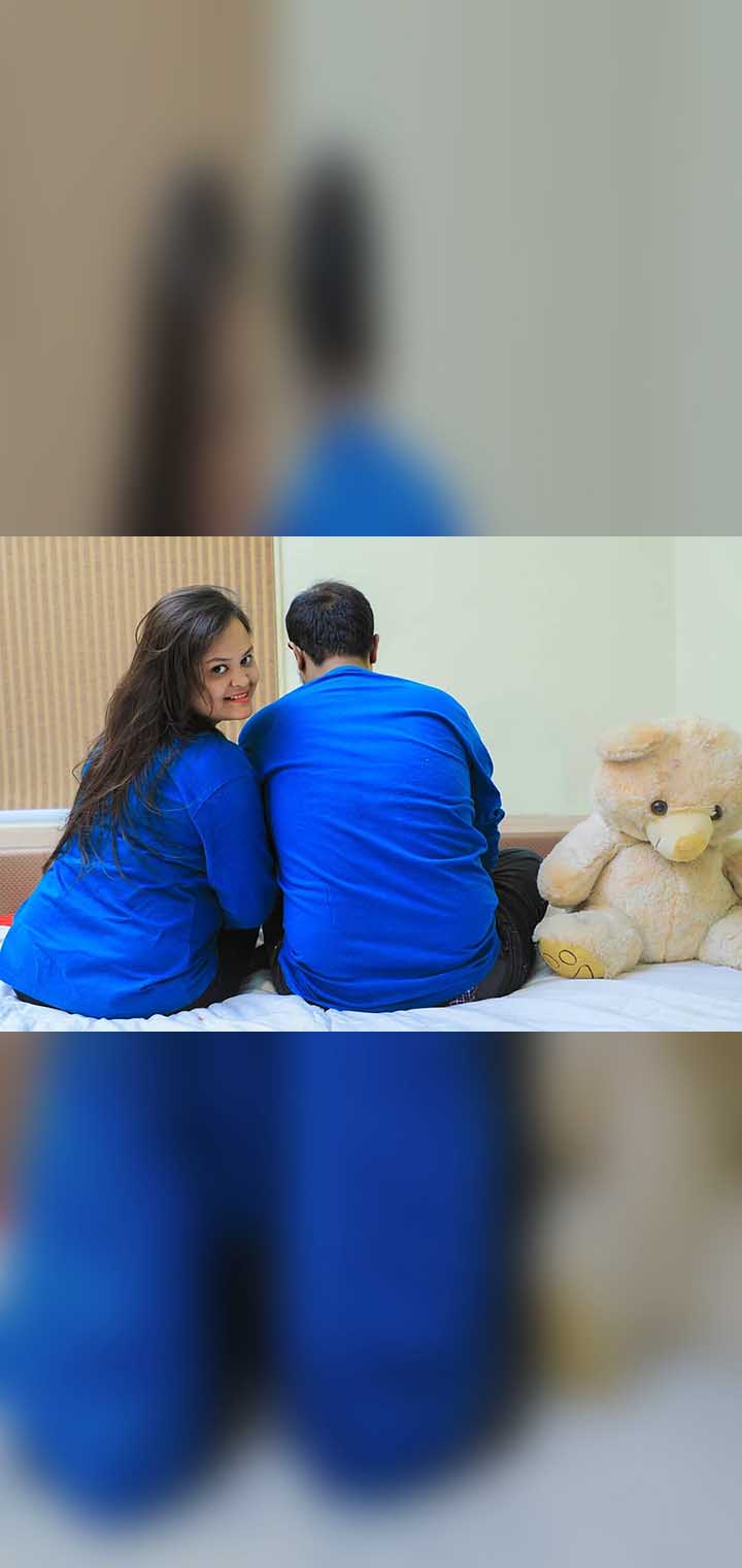 One Click Studio Pose Image