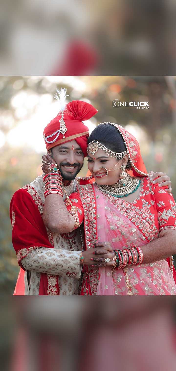 One Click Studio Pose Image