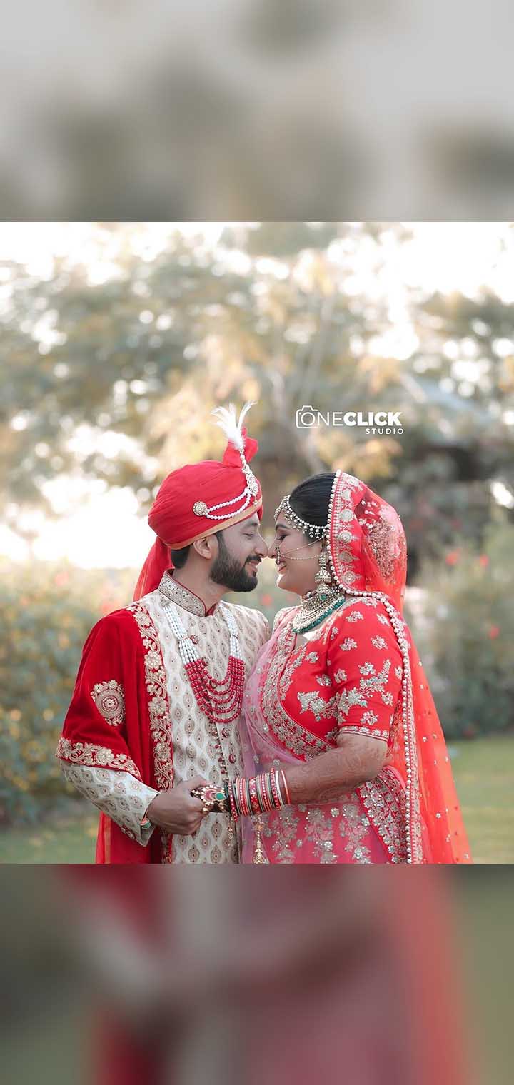 One Click Studio Pose Image