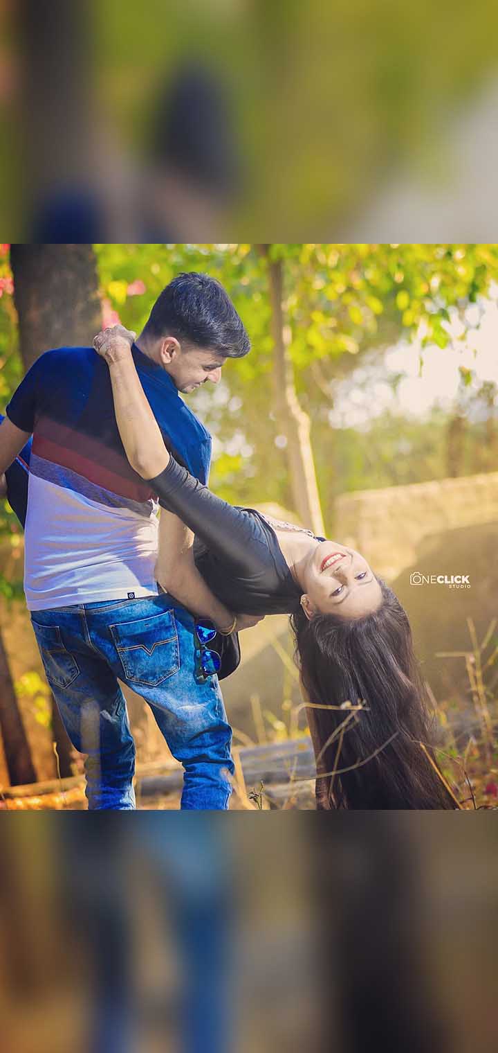 One Click Studio Pose Image