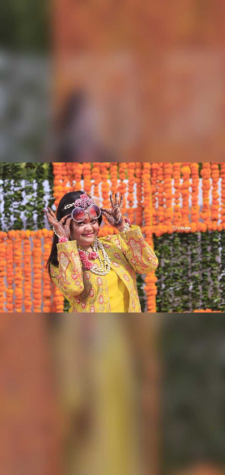 One Click Studio Pose Image