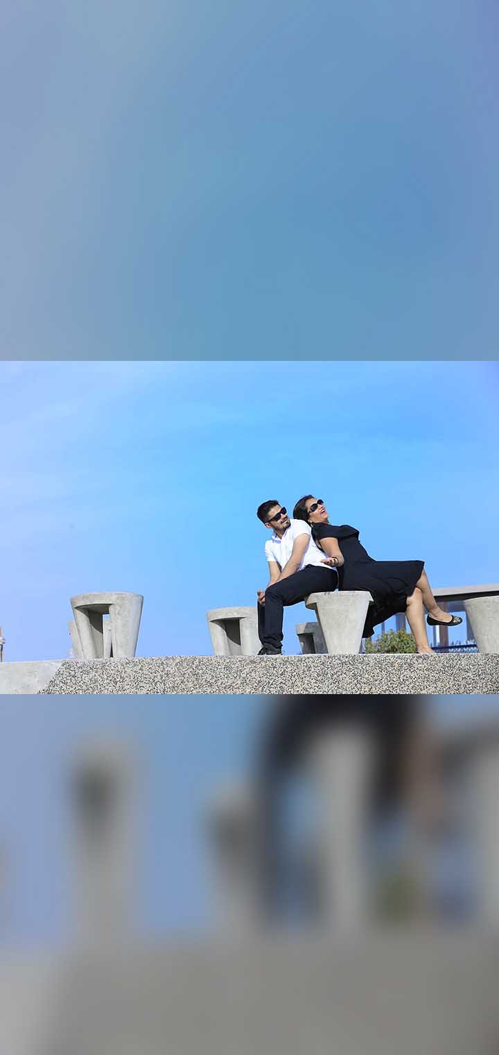 One Click Studio Pose Image