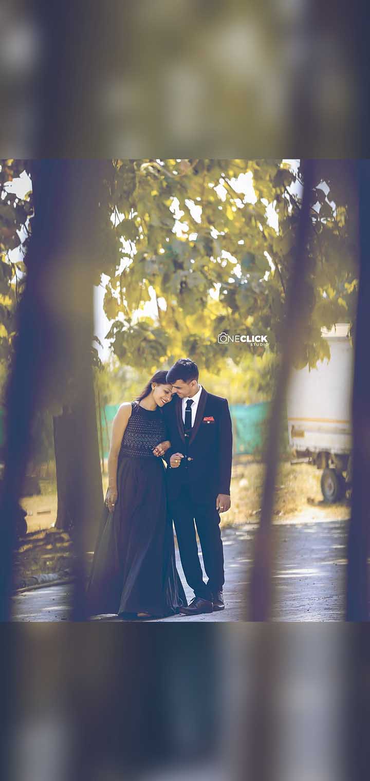 One Click Studio Pose Image