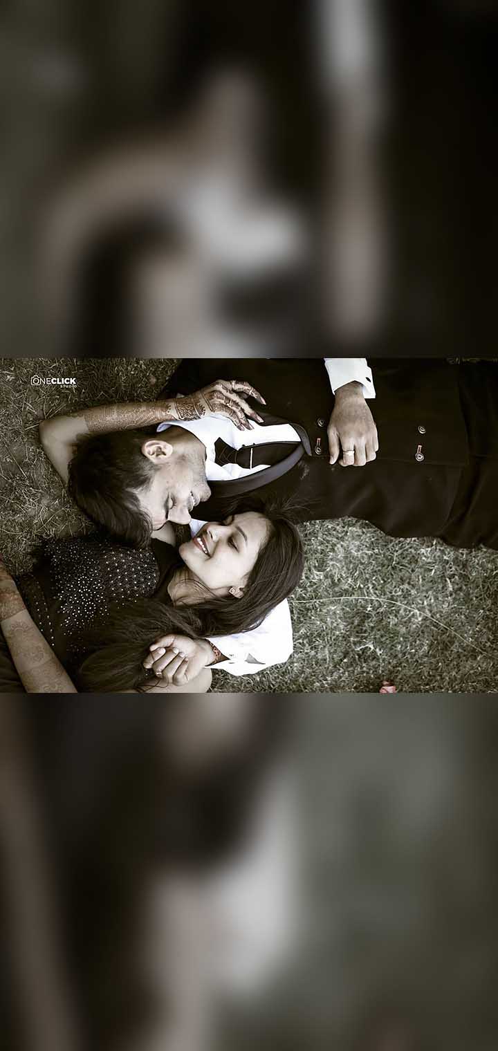 One Click Studio Pose Image