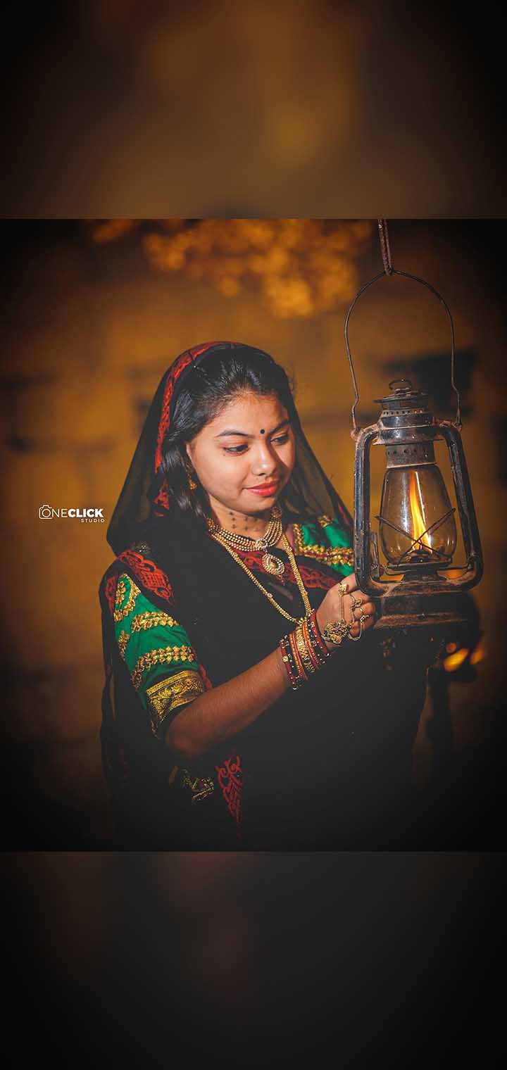 One Click Studio Pose Image