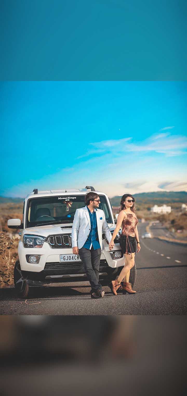 One Click Studio Pose Image