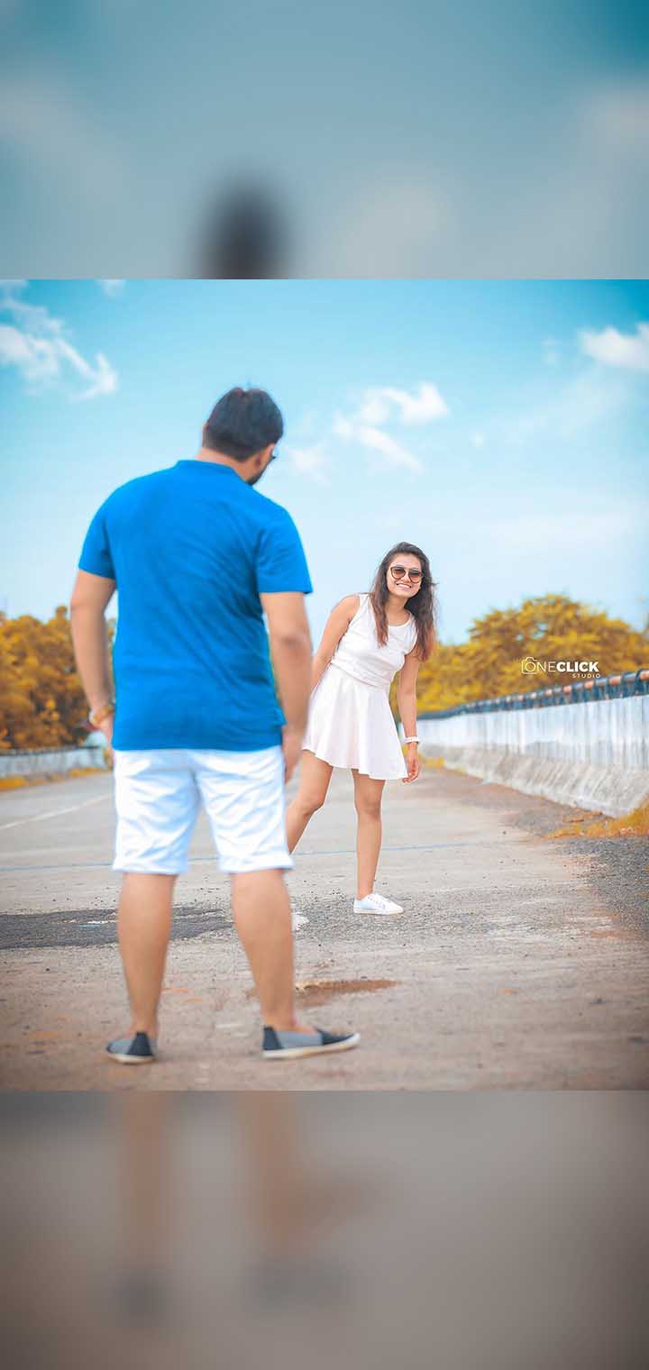 One Click Studio Pose Image