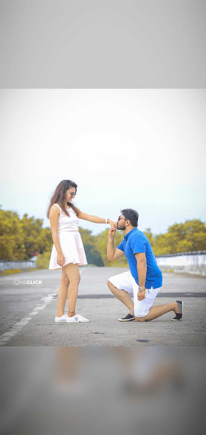 One Click Studio Pose Image