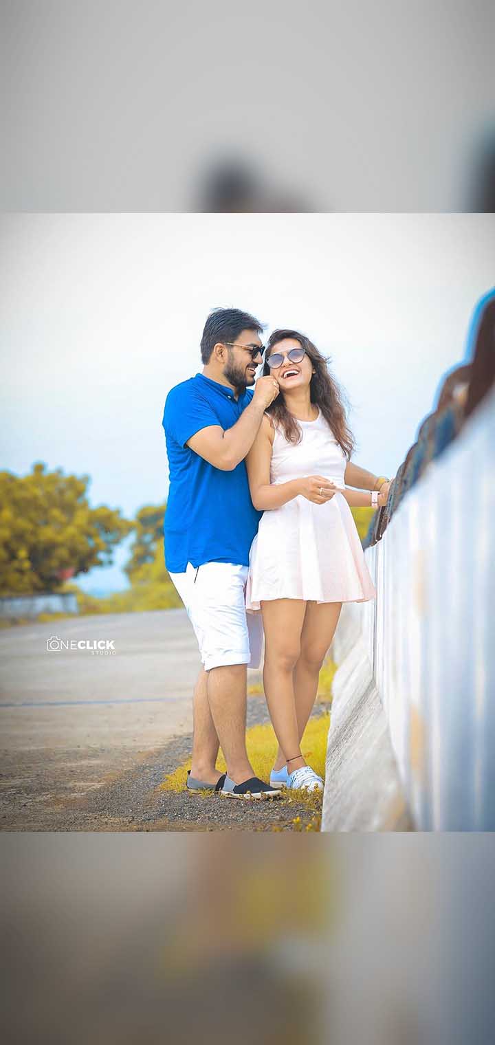 One Click Studio Pose Image