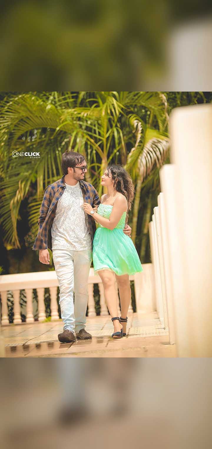 One Click Studio Pose Image