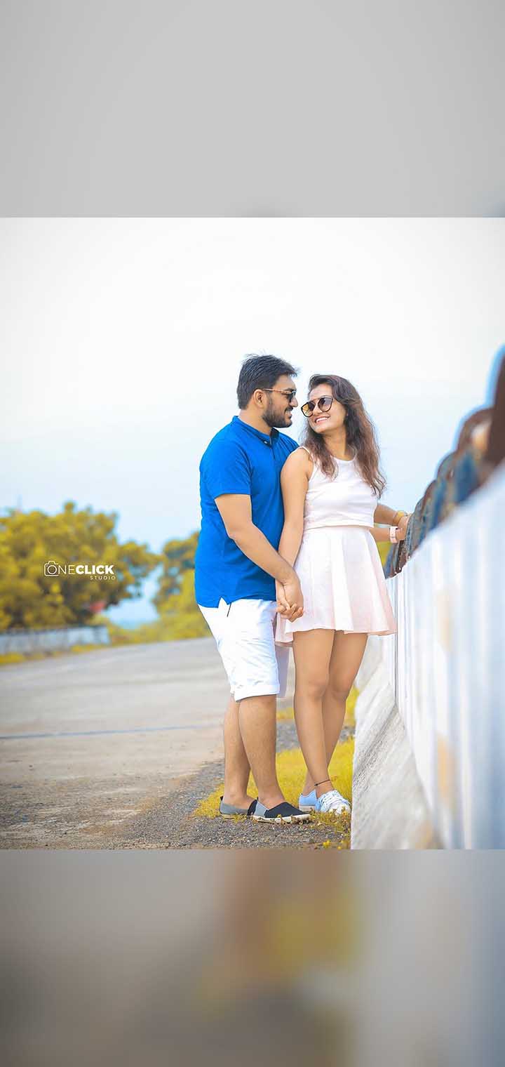 One Click Studio Pose Image