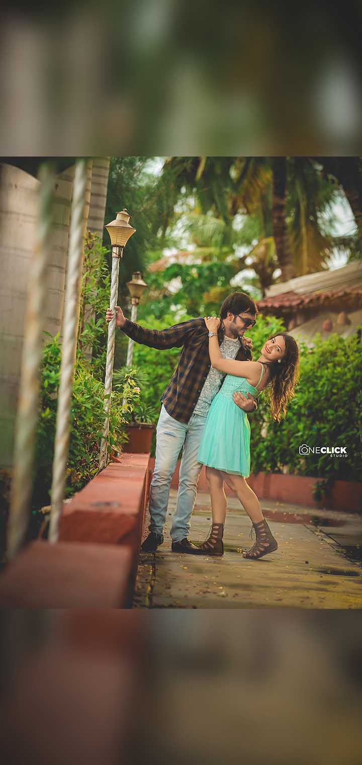 One Click Studio Pose Image