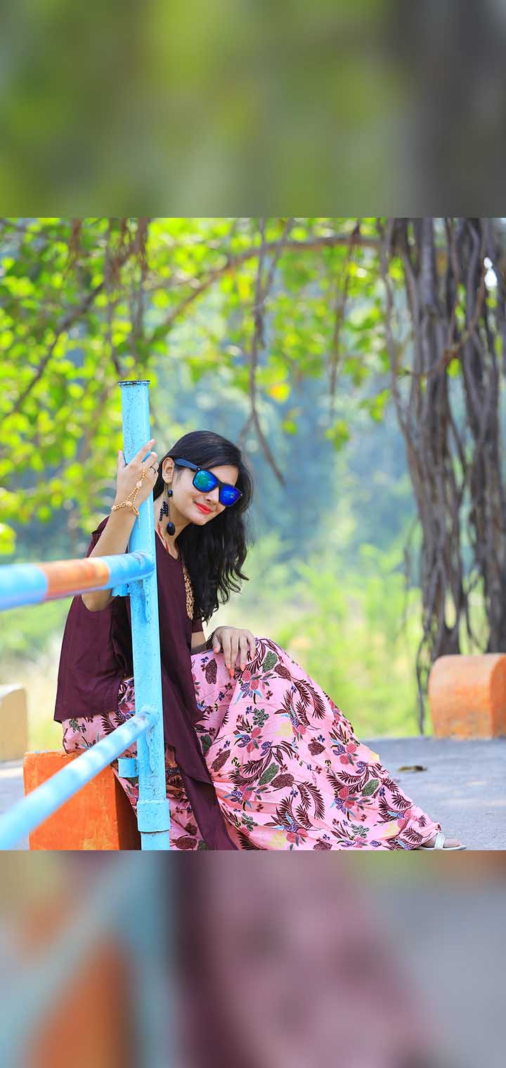 One Click Studio Pose Image