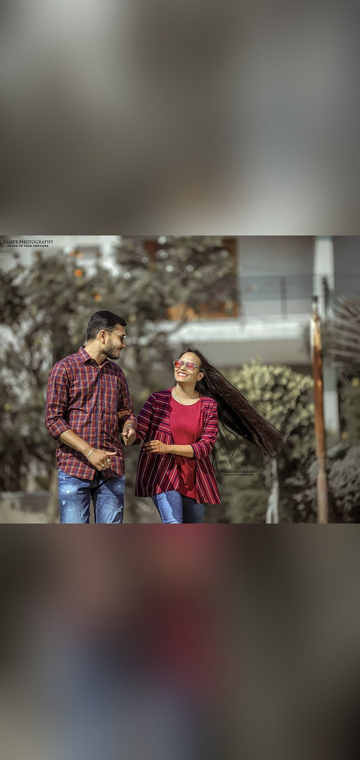 Dilus Photography Pose Image