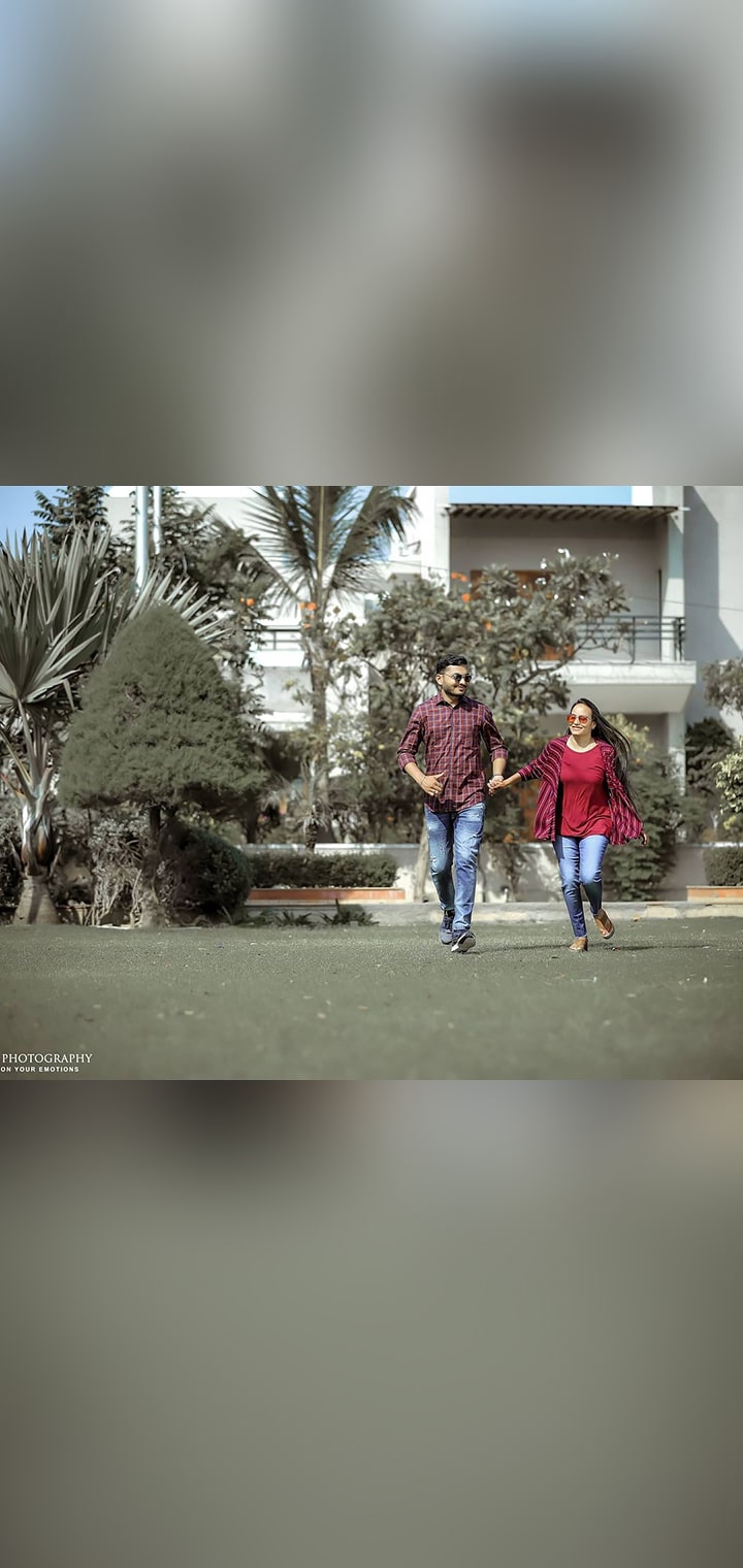 Dilus Photography Pose Image