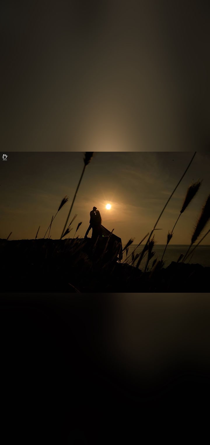 Dilus Photography Pose Image