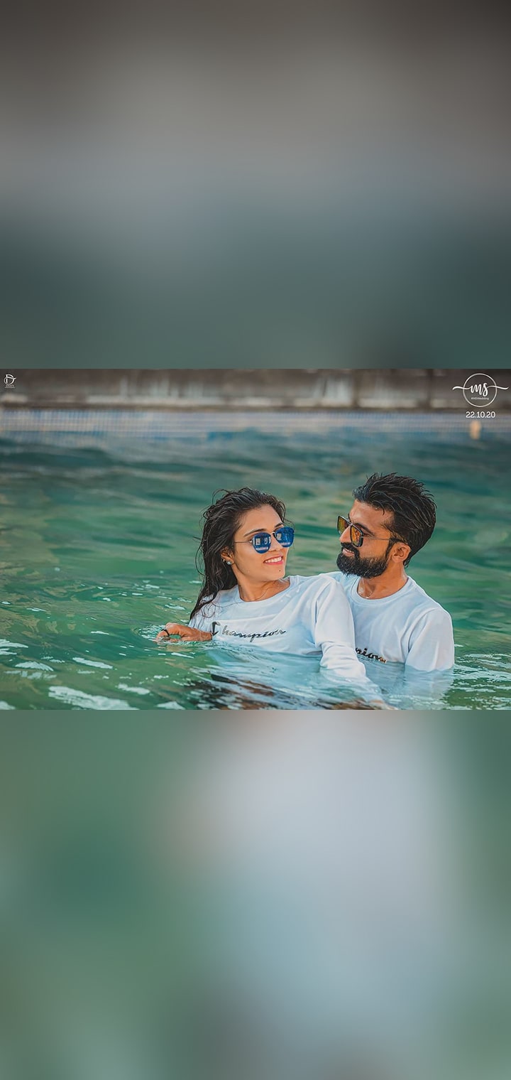 Dilus Photography Pose Image