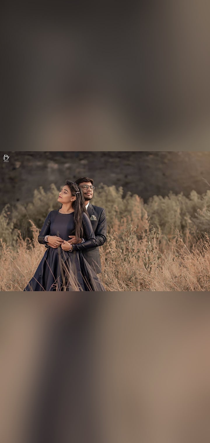 Dilus Photography Pose Image