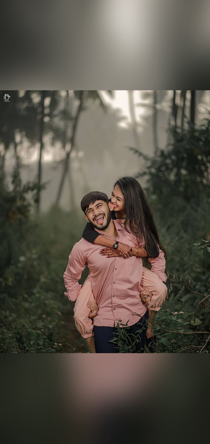 Dilus Photography Pose Image