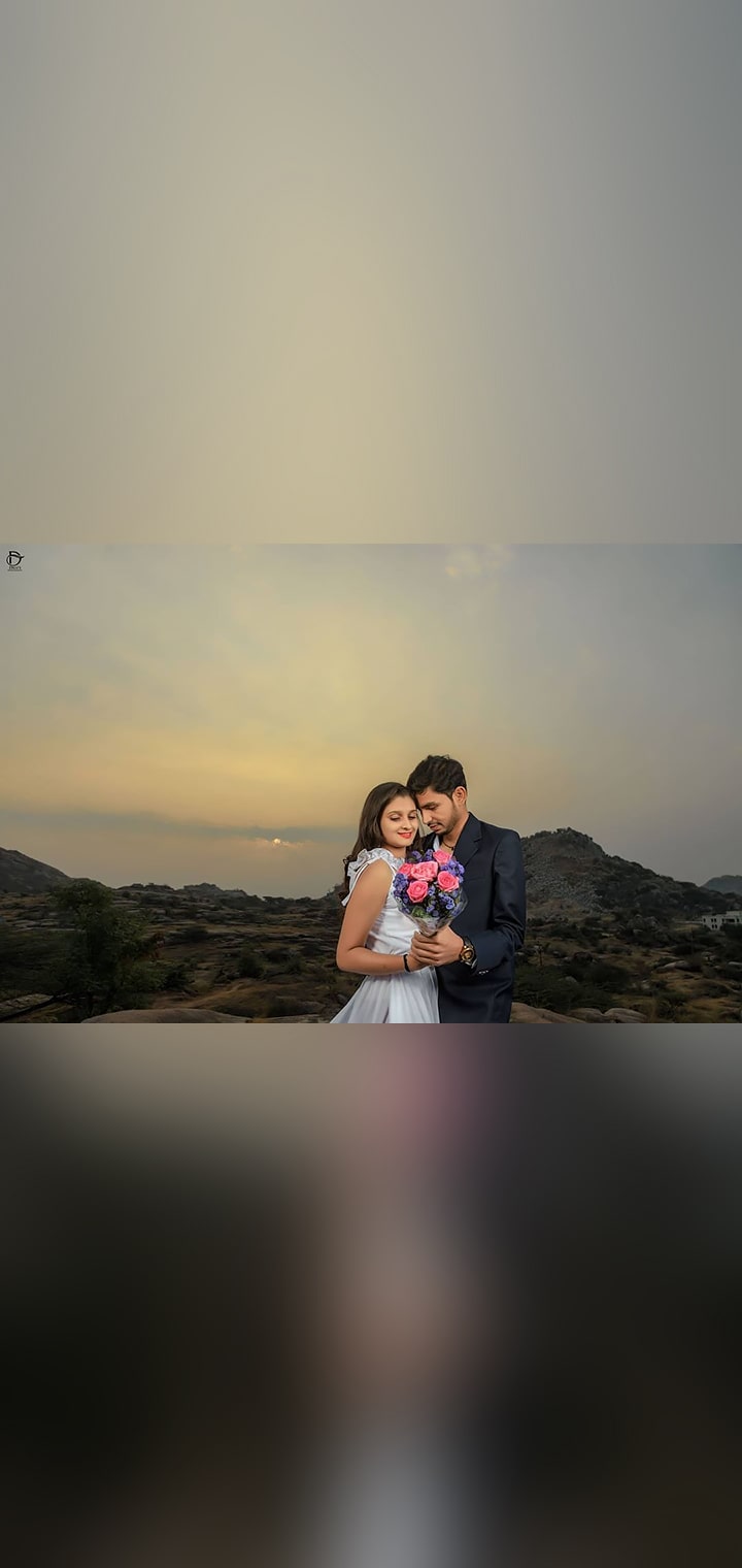 Dilus Photography Pose Image