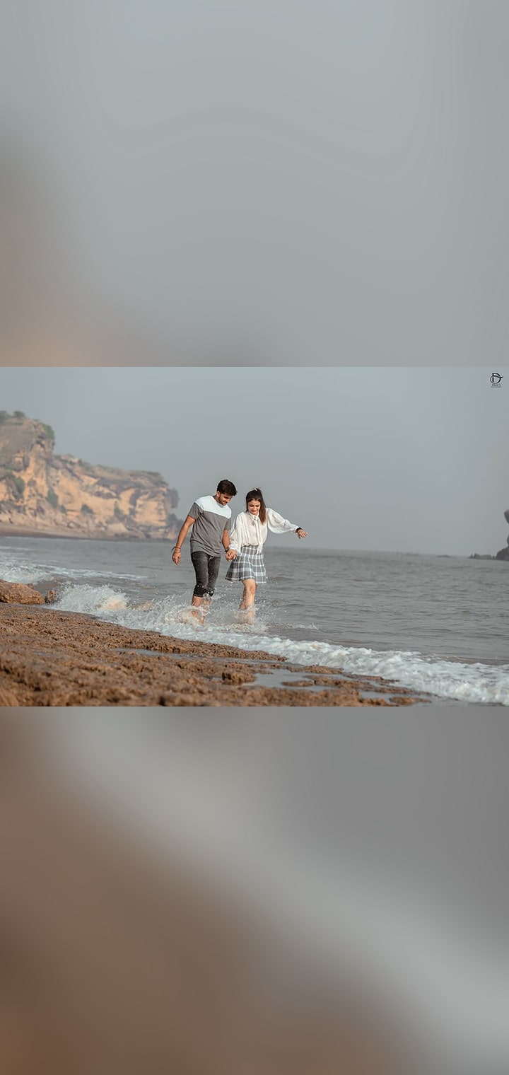 Dilus Photography Pose Image