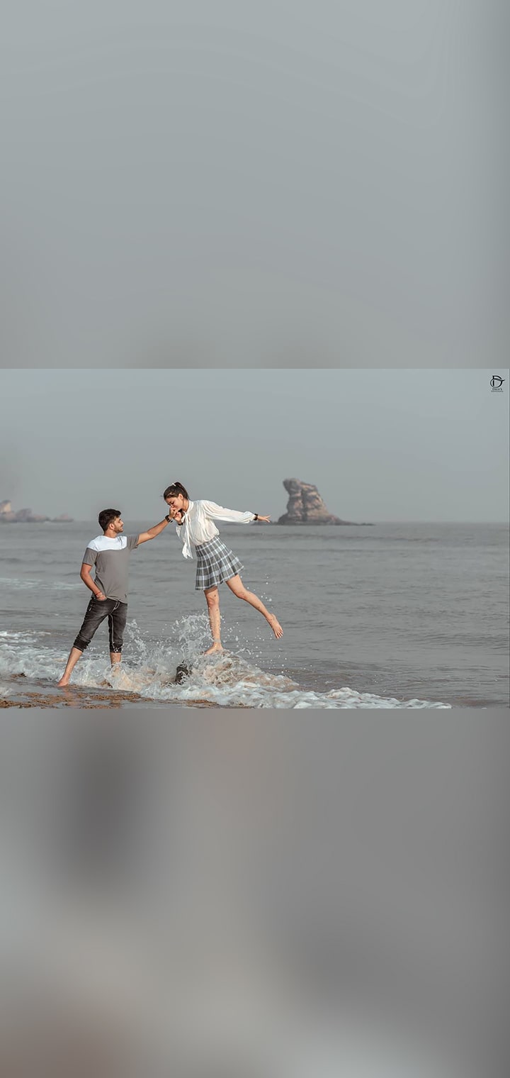 Dilus Photography Pose Image