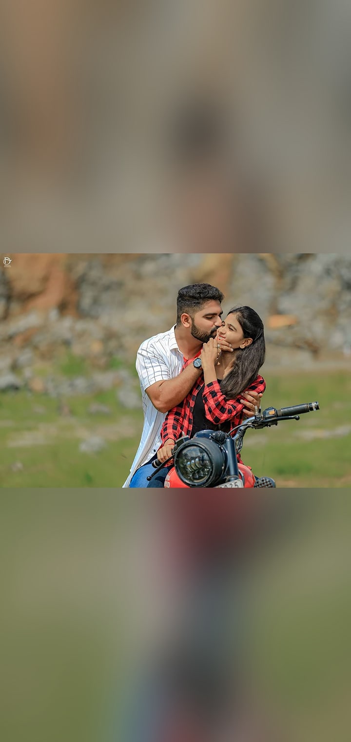 Dilus Photography Pose Image