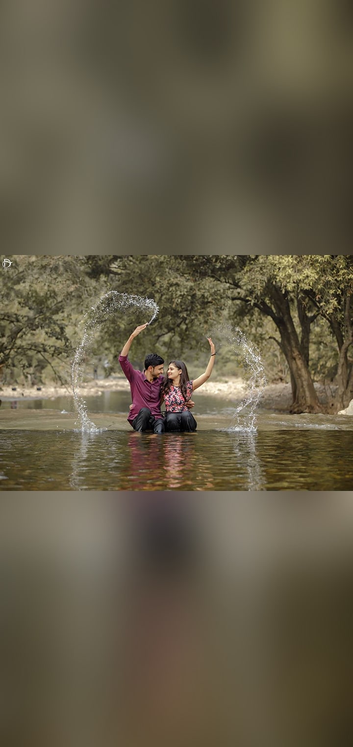 Dilus Photography Pose Image
