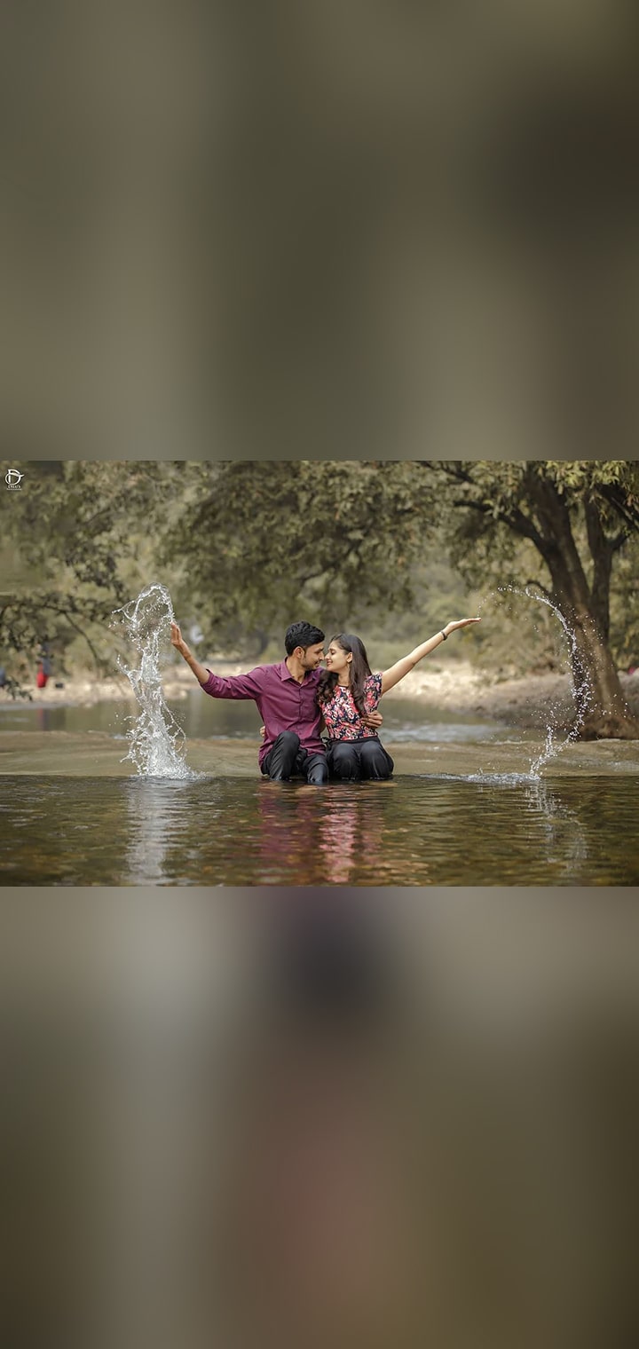 Dilus Photography Pose Image