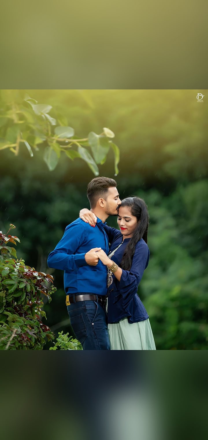 Dilus Photography Pose Image