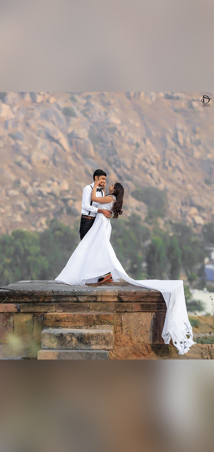 Dilus Photography Pose Image