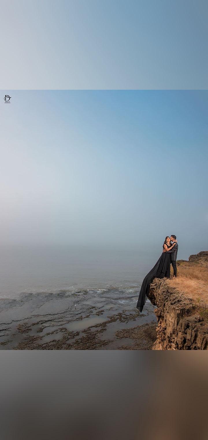 Dilus Photography Pose Image