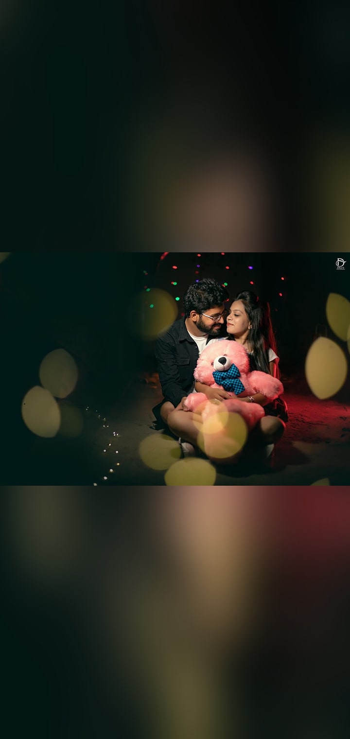 Dilus Photography Pose Image