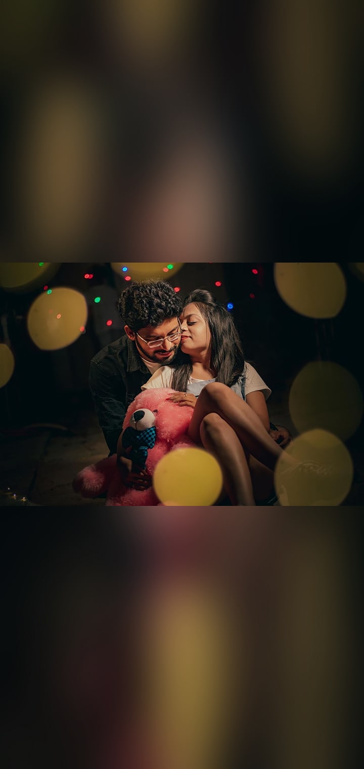 Dilus Photography Pose Image