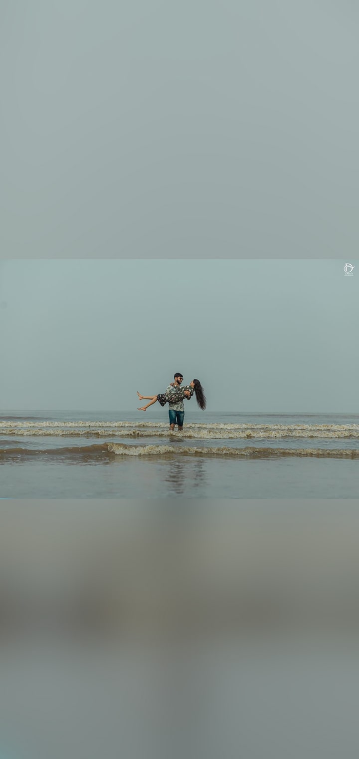 Dilus Photography Pose Image