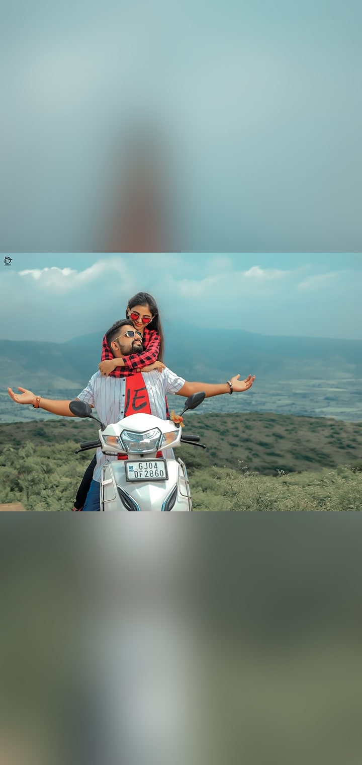 Dilus Photography Pose Image