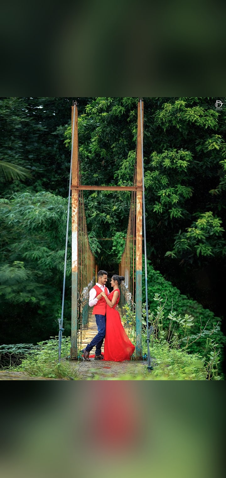 Dilus Photography Pose Image