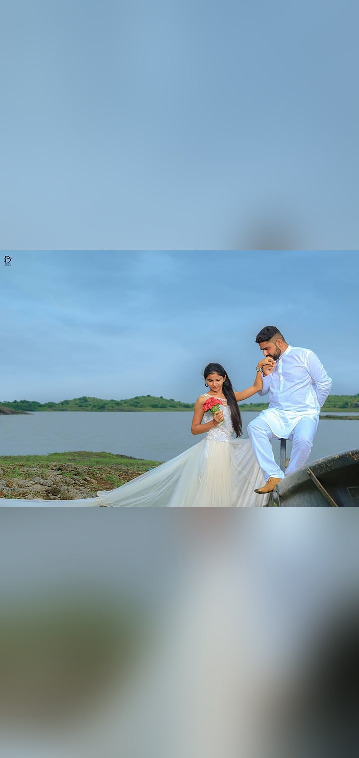 Dilus Photography Pose Image